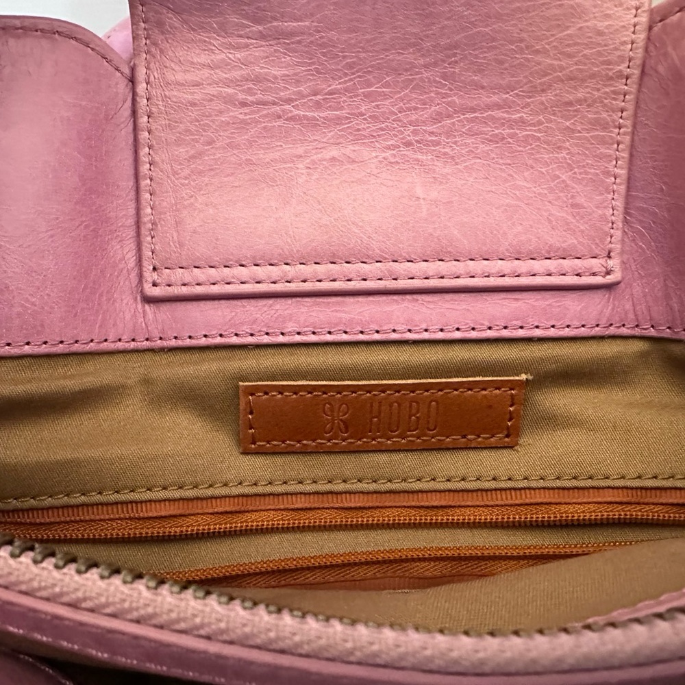 Heidi Hobo Satchel in Polished Leather Lilac Rose - Picture 6 of 8